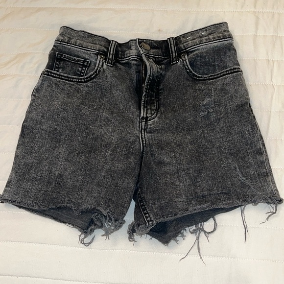 Express Midi Mid Rise Original Distressed Jean Short Black Size 00 - Picture 1 of 4